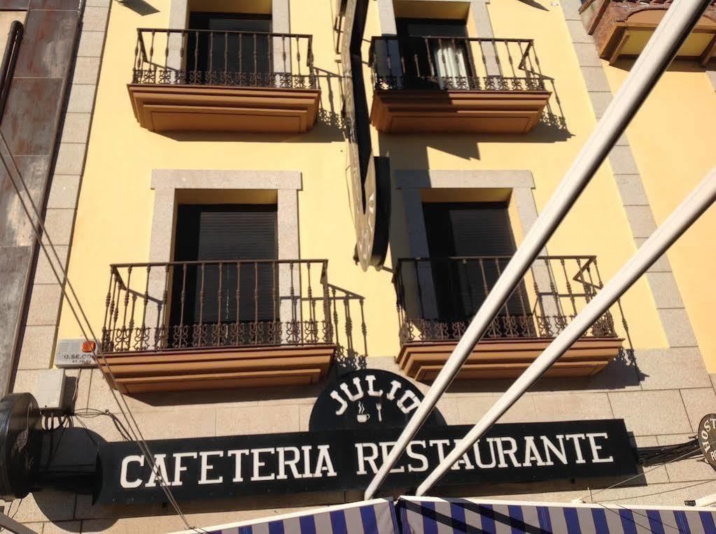 Hostal Julio Trujillo Exterior foto
